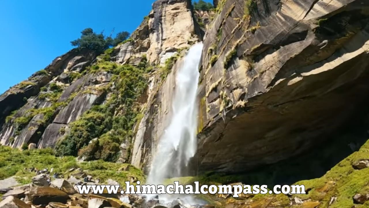 Jogini-Manali-waterfall-India-Mountains 